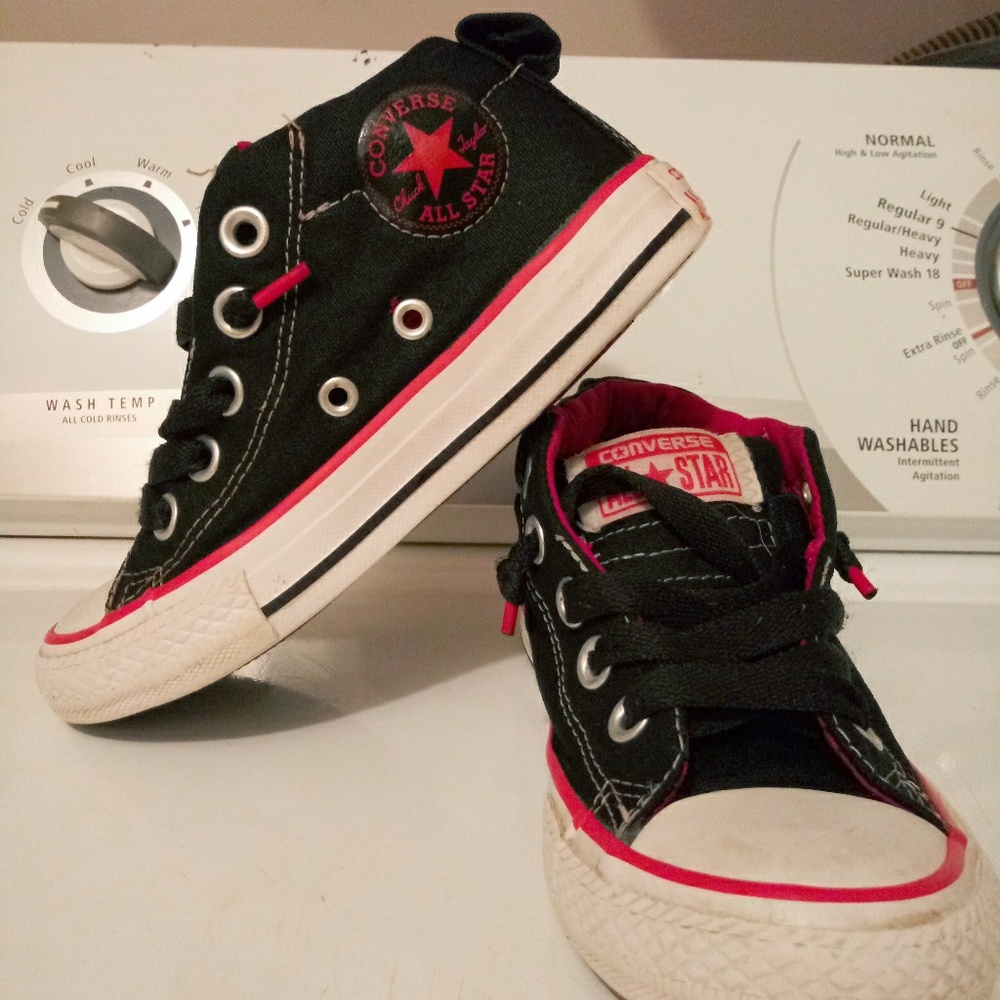 Size 12 kids converse